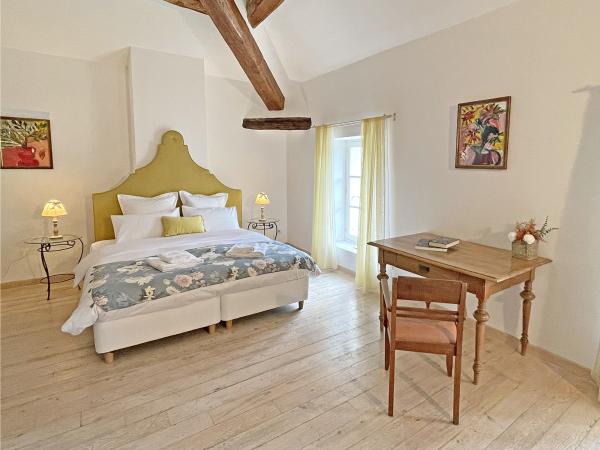 Luxury villa rental Lac St Croix