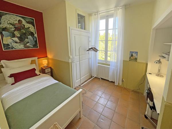 Private villa rental Salernes